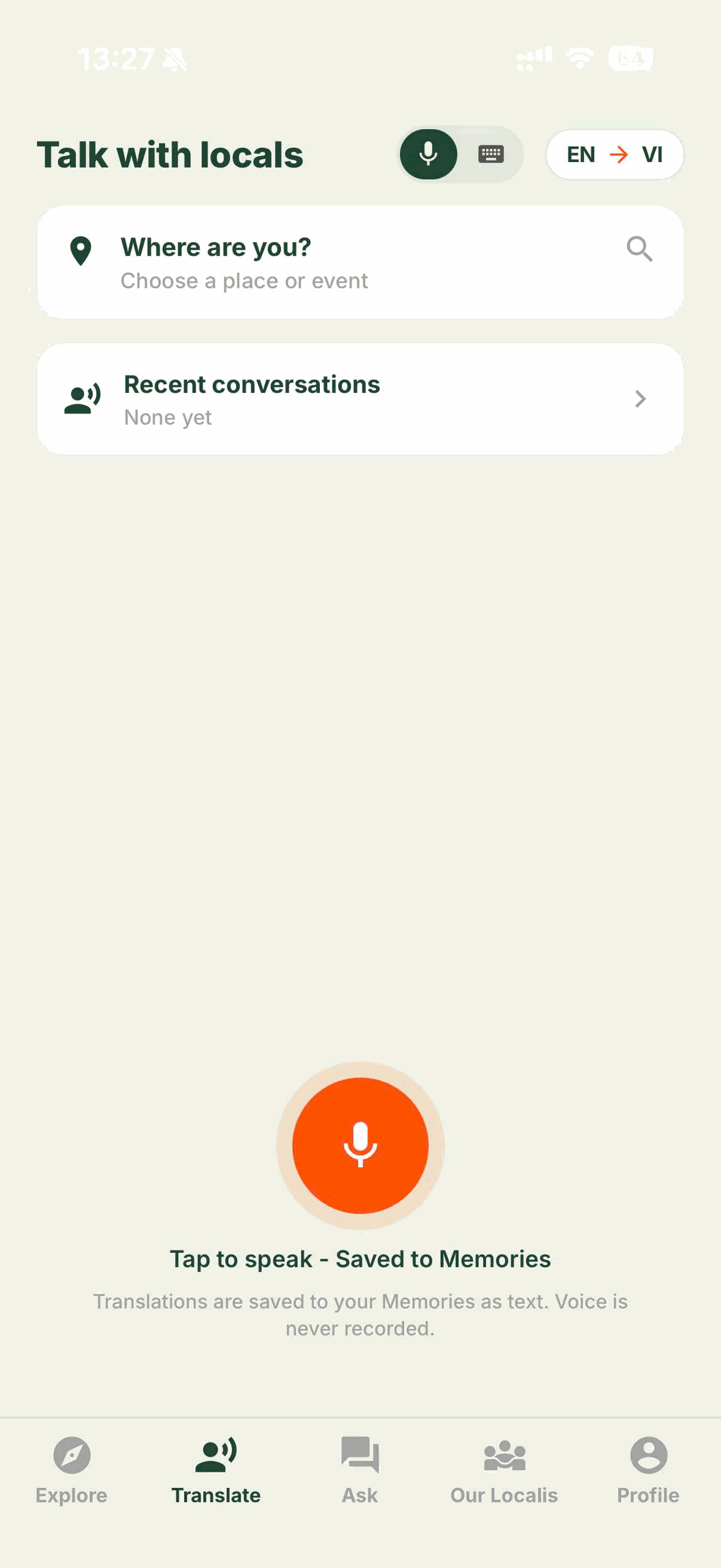 Translate screen of the Localis app: Talk with locals, tap to speak, English to Vietnamese