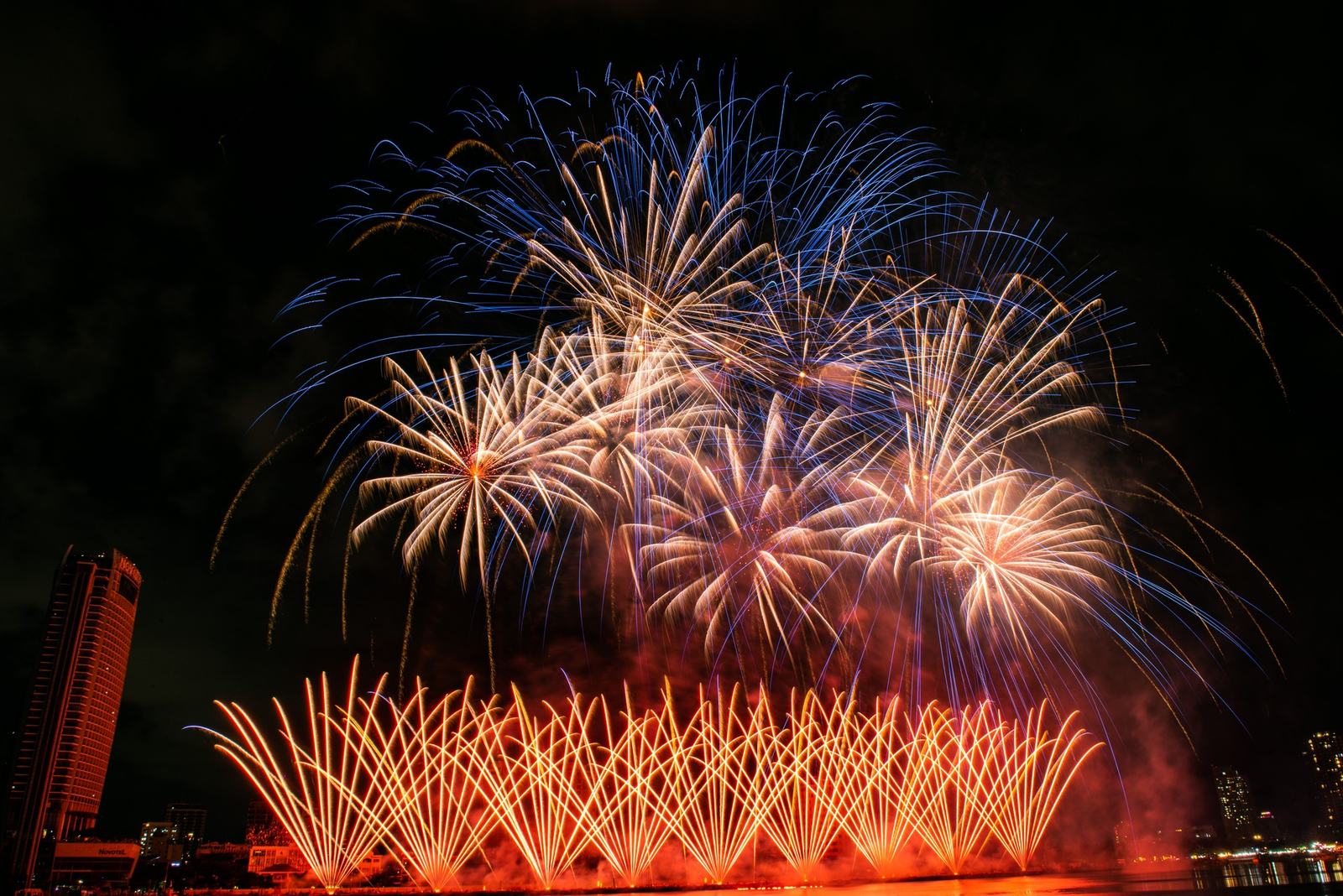 Fireworks over the Han River at the Da Nang International Fireworks Festival
